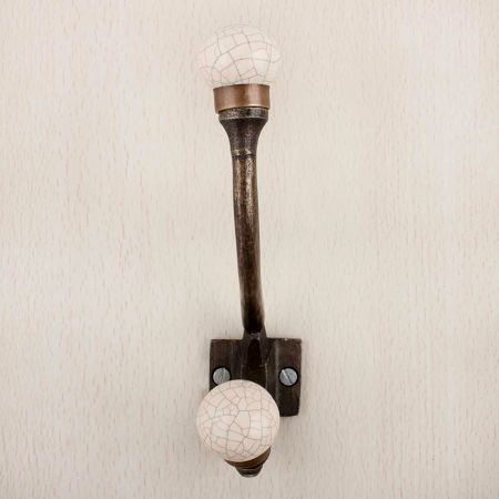 Solid Cream Crackle Iron Hooks-EHG-82